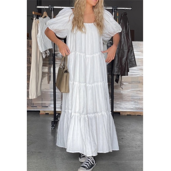 Solai the Label Dresses & Skirts - Solai the Label White Tiered Puff Sleeve Maxi Dress Size Medium